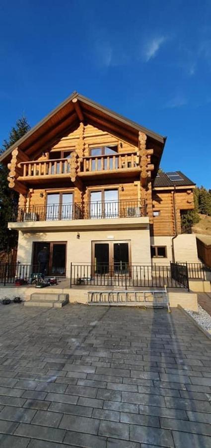 Chalet Du Lac Colibita Exterior photo